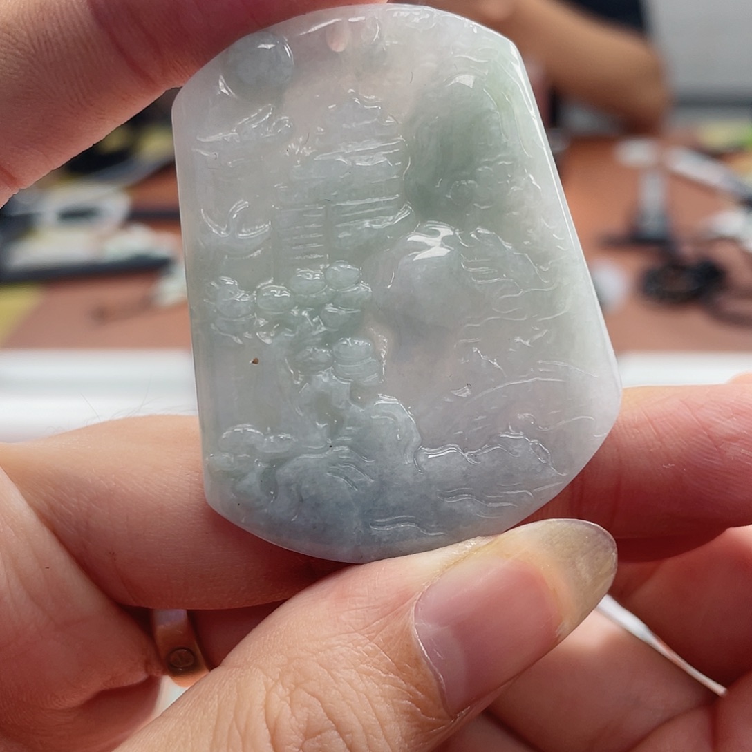 翡翠未镶嵌颈饰翡翠