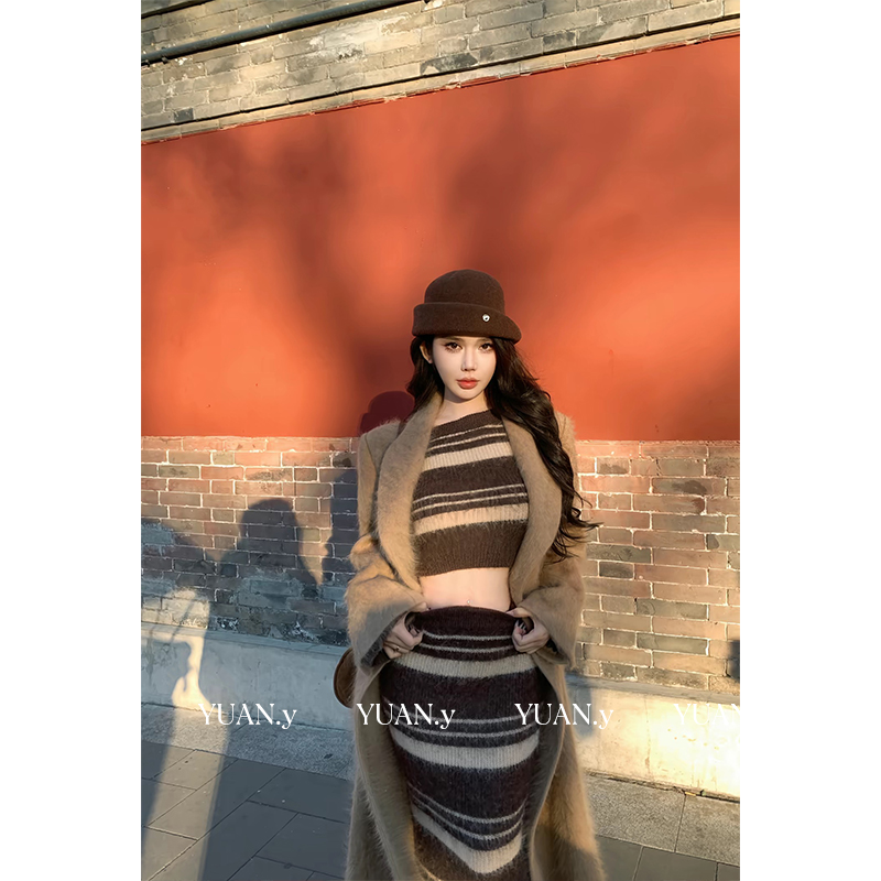 媛媛【棕眼之谜】棕条纹设计感显瘦百搭纯欲辣妹时尚套装女#TZ0824