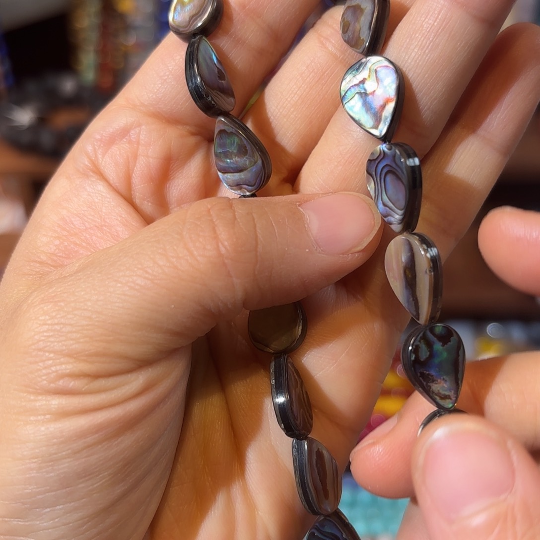 玛瑙/玉髓未镶嵌珠宝半成品鲍鱼贝10-12一条