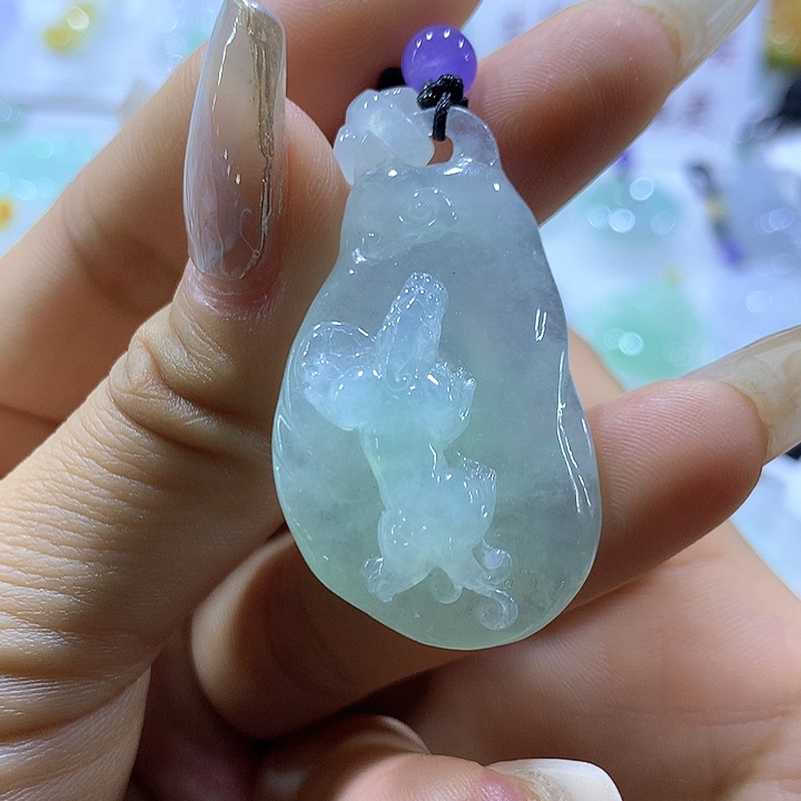 翡翠颈饰未镶嵌天然翡翠A货吊坠