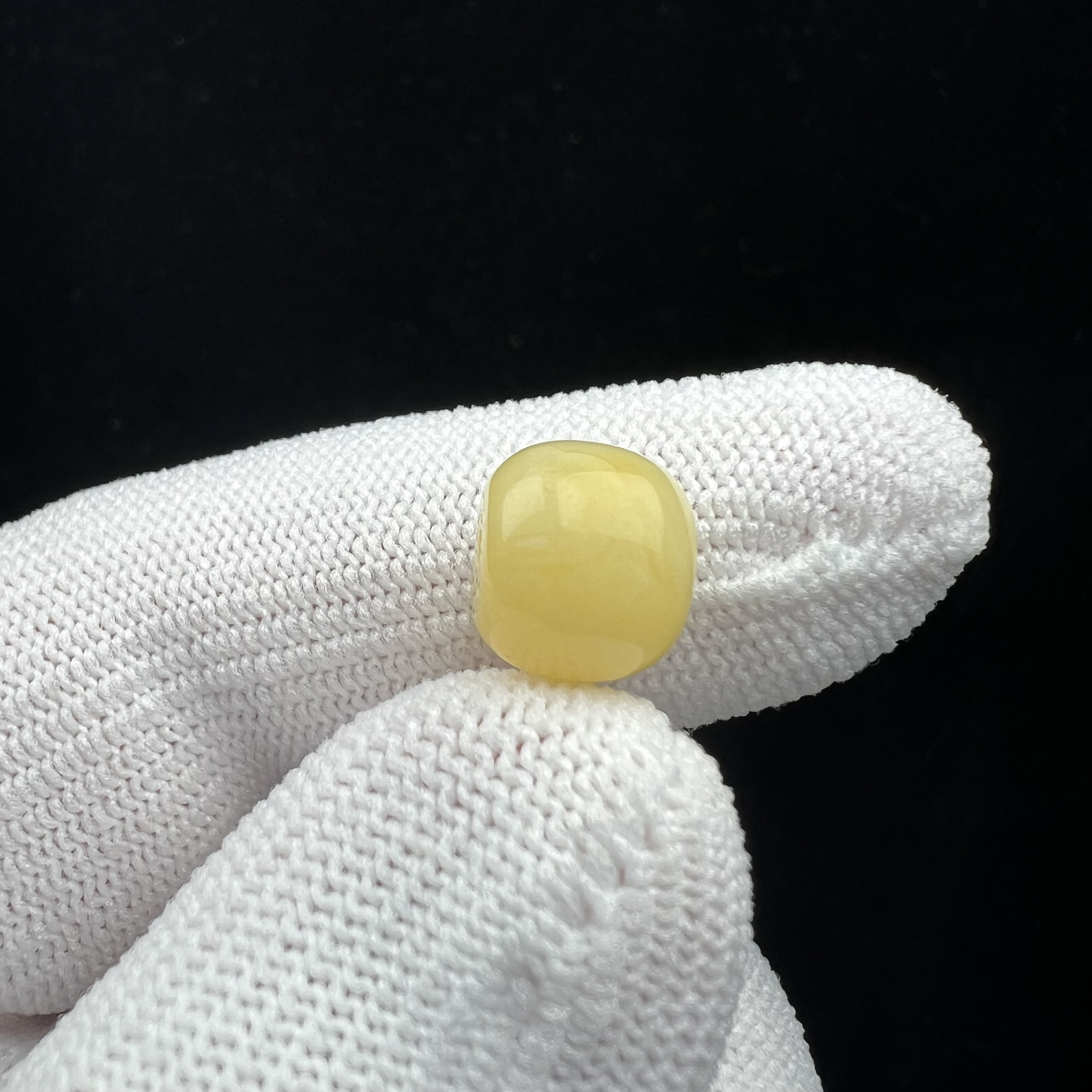 J2334天然原矿蜜蜡墩子10.3*8.8mm支持复检