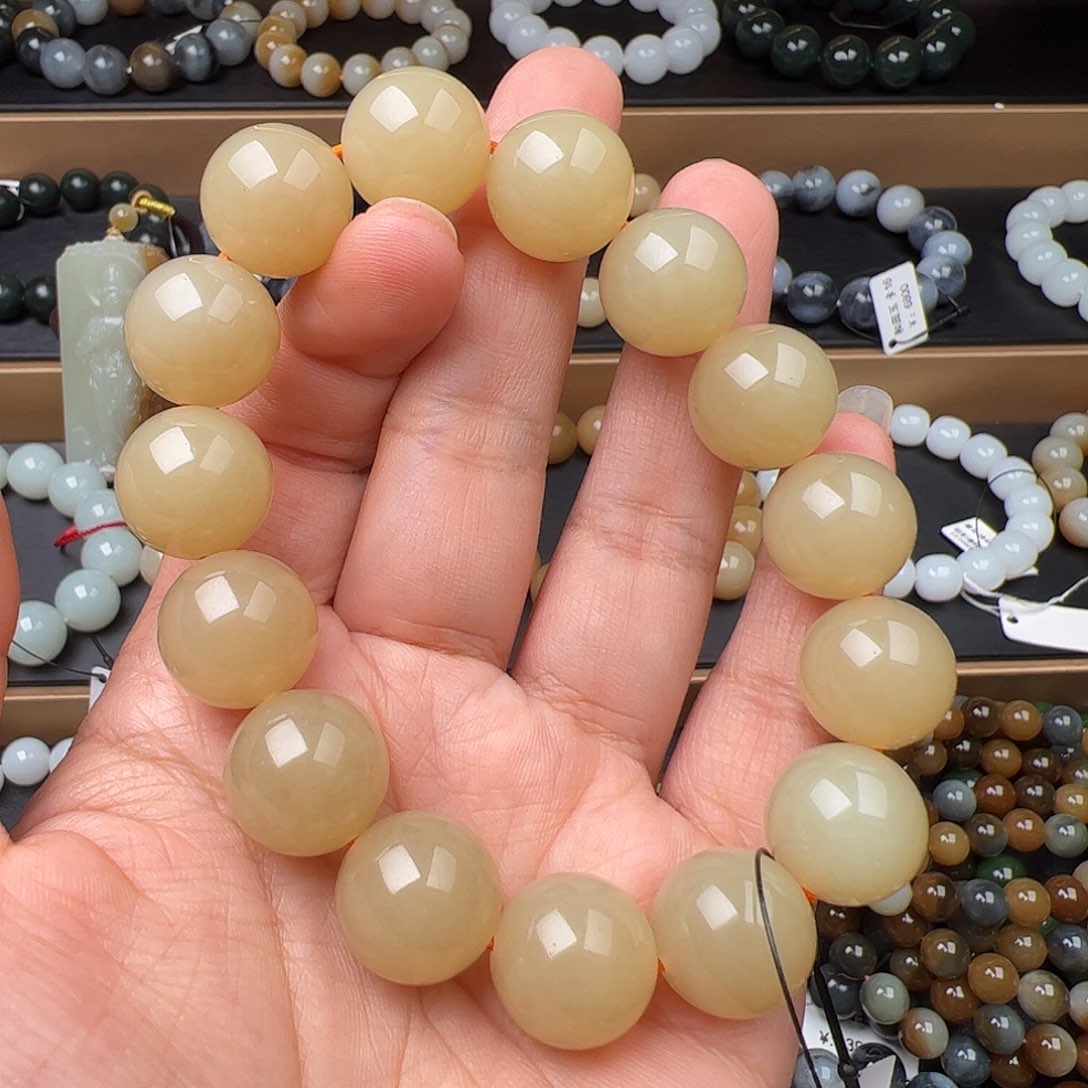 和田玉未镶嵌手链新疆且末金山卡15