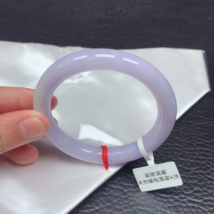 翡翠手镯（圆镯）未镶嵌