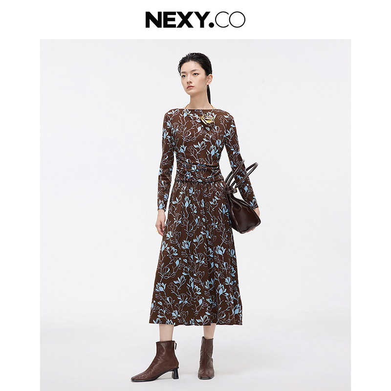 NEXY.CO/奈蔻碎花气质长袖复古法式长款印花显瘦连衣裙XF06204C8