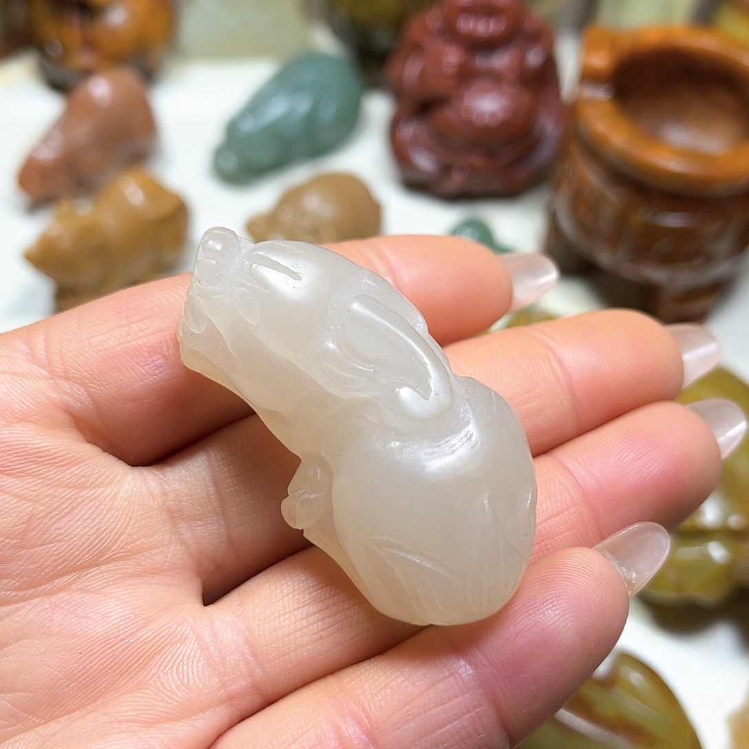 白玉菩提吊坠白玉菩提吊坠