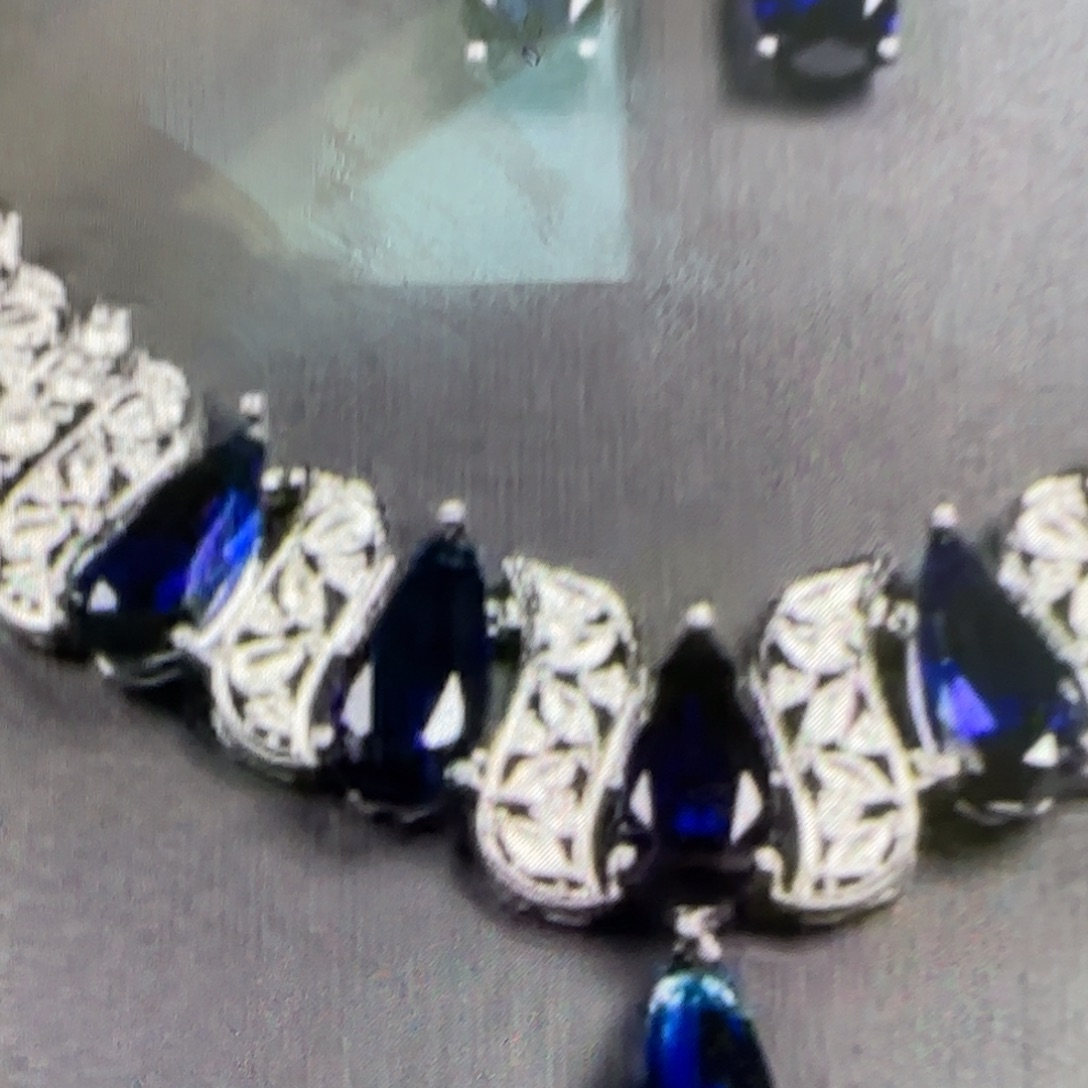 嫣***然琉璃纯铜合金项链耳饰