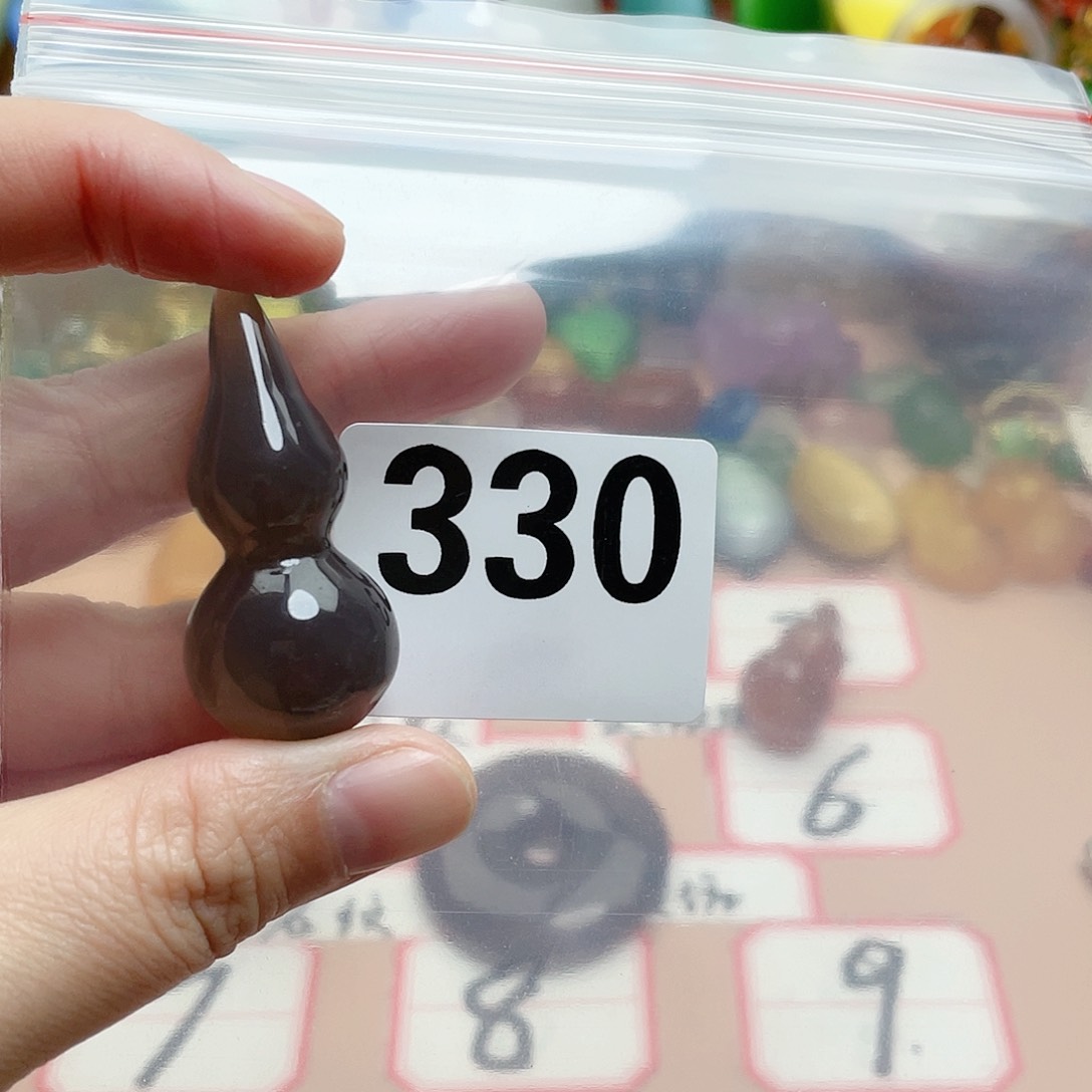 合金颈饰玛瑙/玉髓我*念