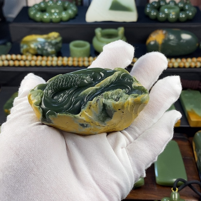 【闪购商品】岫岩河磨玉（透闪石质玉）把件未镶嵌