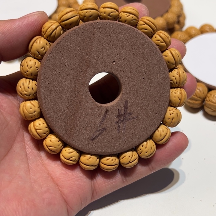 L***f核桃桃核直播6号直播