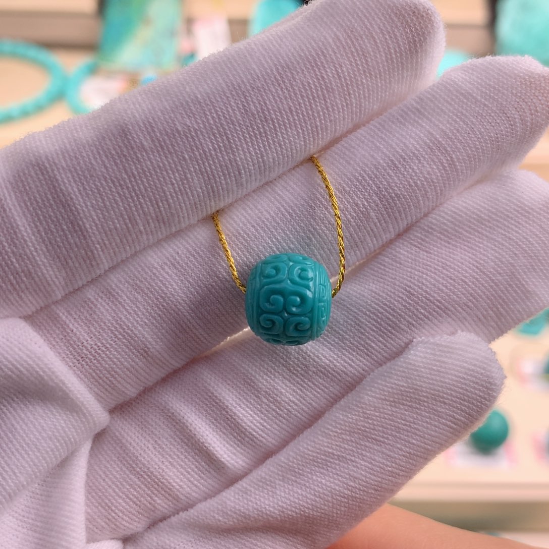 绿松石珠宝奇石未镶嵌11.1*10.1mm