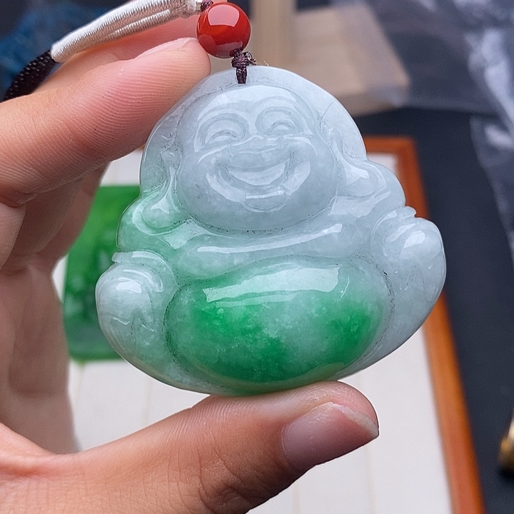 翡翠未镶嵌颈饰216手串