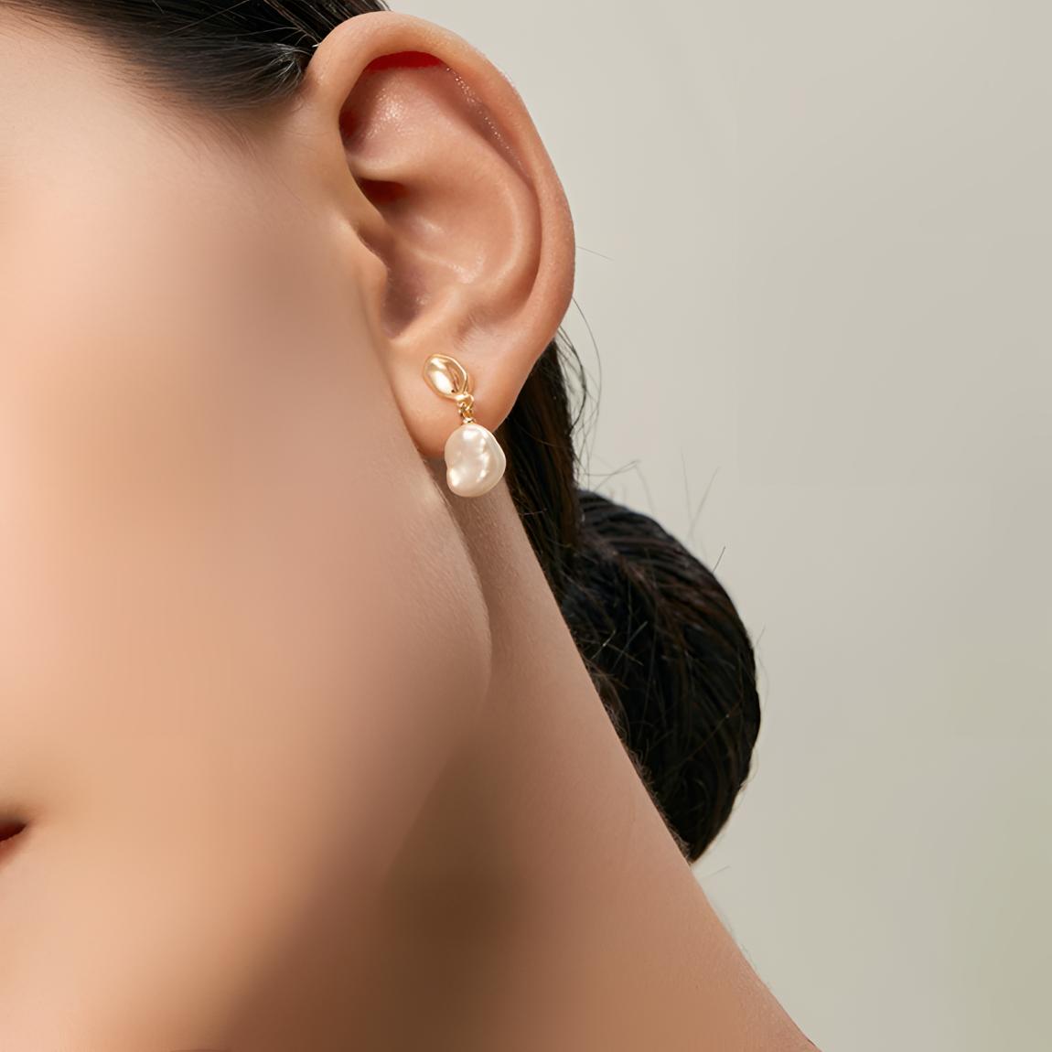 铜合金耳饰 珍珠耳钉 2025年新款爆款 耳坠轻奢高级感绝美耳饰 