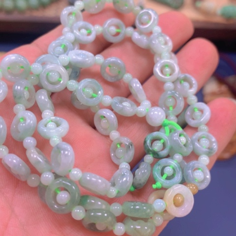 【闪购商品】翡翠颈饰未镶嵌翡翠