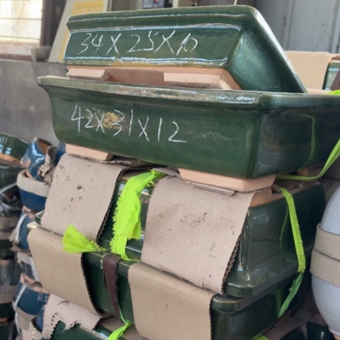 150-4。   微瑕。    