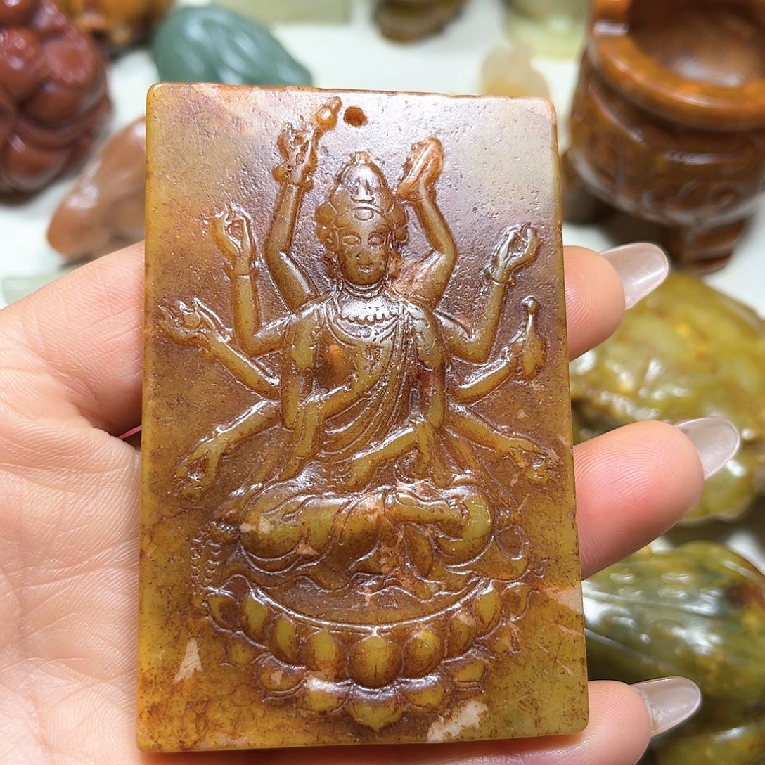 白玉菩提吊坠白玉菩提吊坠