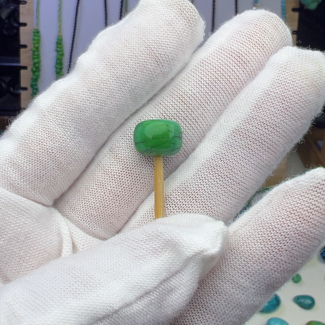 菜籽绿老形玉化网花10.7mm兰