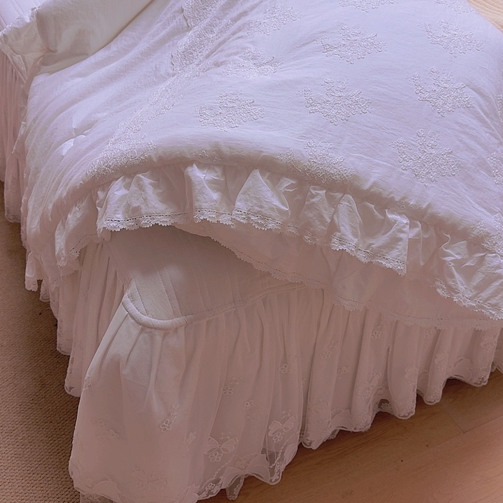 棉卡尔斯被套标准+1.8床裙三件套