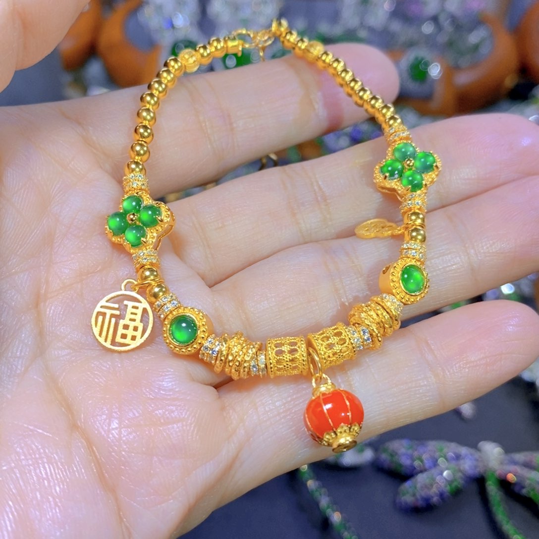 翡翠颈饰银S925镶嵌天然翡翠