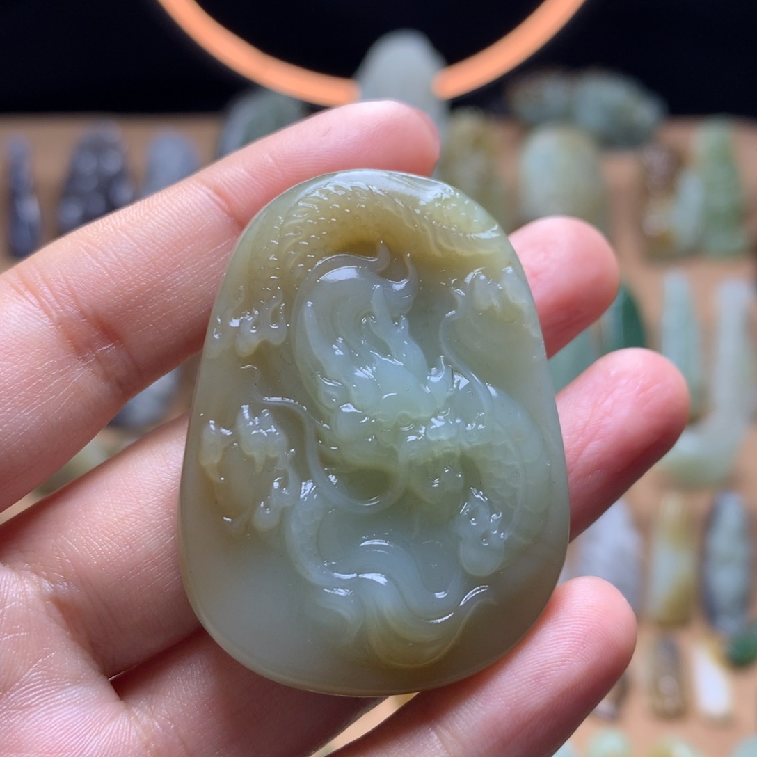 和田玉挂件未镶嵌