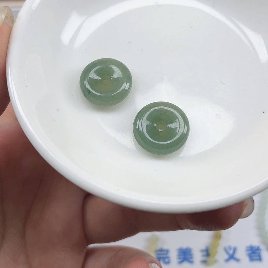 翡翠散珠翡翠平安扣