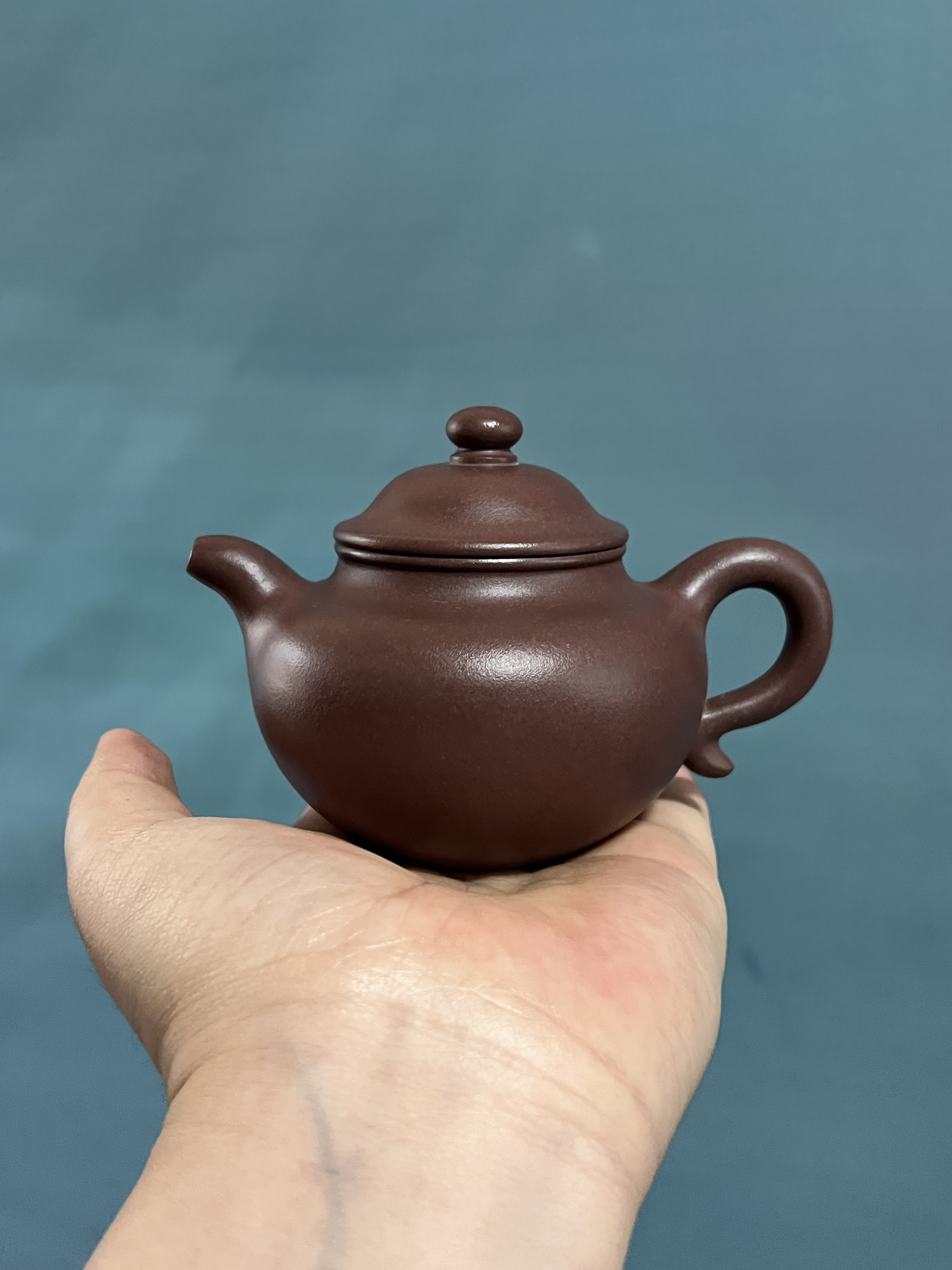 宜兴紫砂壶天青大亨莲子