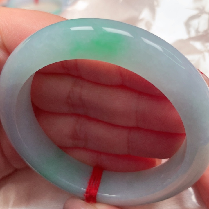 翡翠手镯未镶嵌冰胶阳绿40