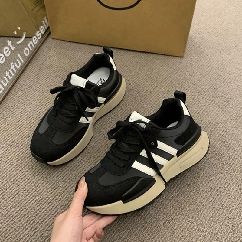 37048复古时尚轻便厚底2025年新款德训鞋女增高休闲百搭板鞋
