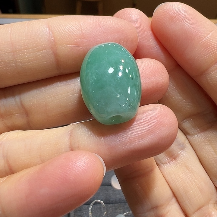 翡翠未镶嵌吊坠(不含链)路路通 卡21.3x15.8x12.5mm