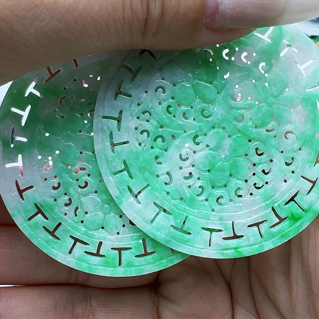 翡翠银S925镶嵌耳饰L***?天然缅甸A货翡翠