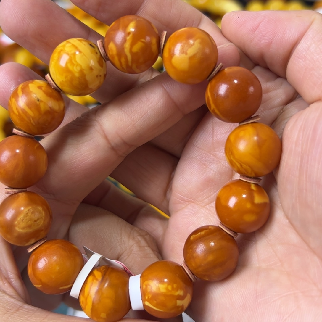 未镶嵌琥珀珠宝奇石474