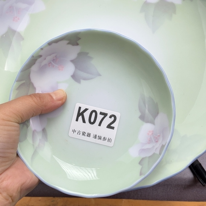 瓷片荷健健康康平平安安健健康康