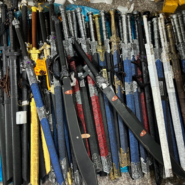 88清清清 特价款 拍下备注号码 龙泉宝刀宝剑唐横刀汉剑