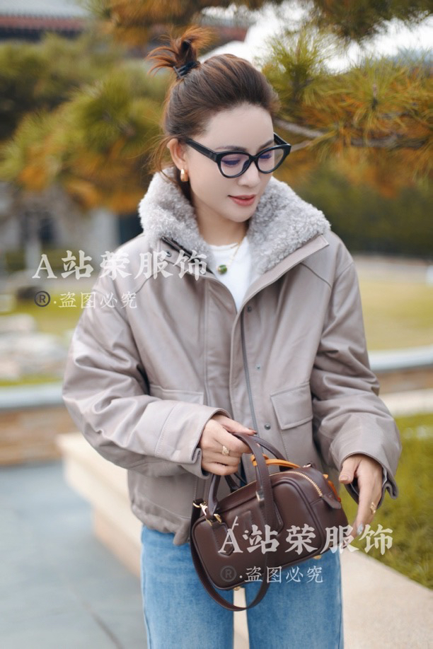 【荣姐精选】羊皮加厚绒短外套