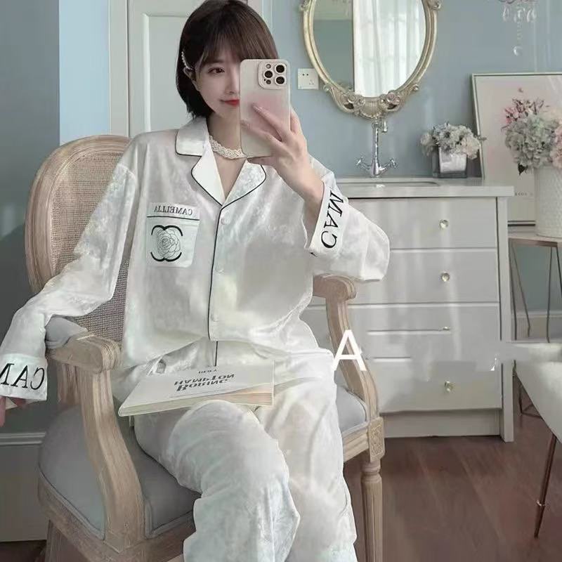 《编号051-100》找到对应编码下单睡衣兔兔家居服