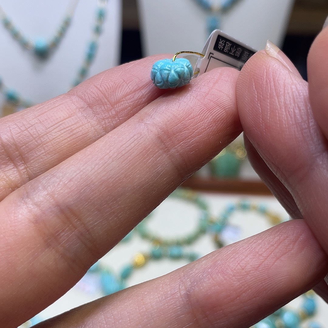 绿松石未镶嵌吞噬花