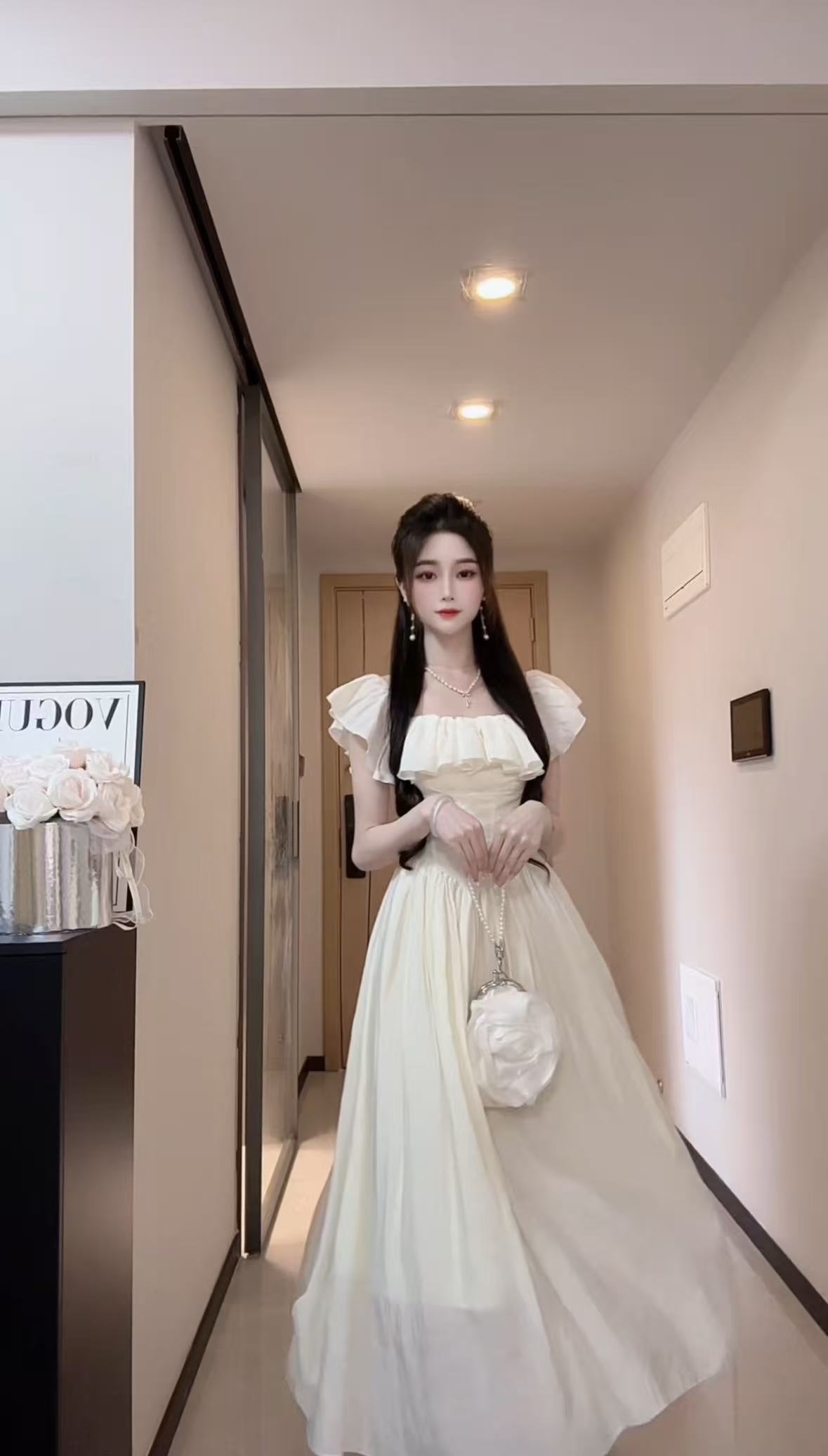 白月光法式气质高级感一字肩收腰吊带连衣裙公主裙