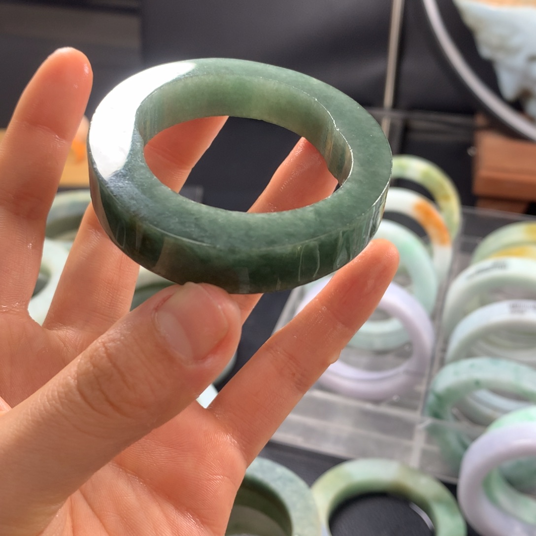 定制翡翠未镶嵌纯天然