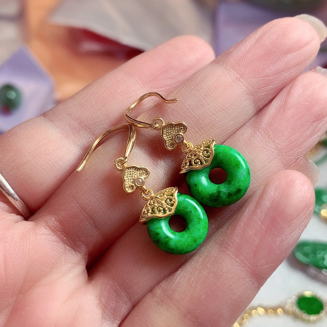 翡翠颈饰银S925镶嵌翡翠