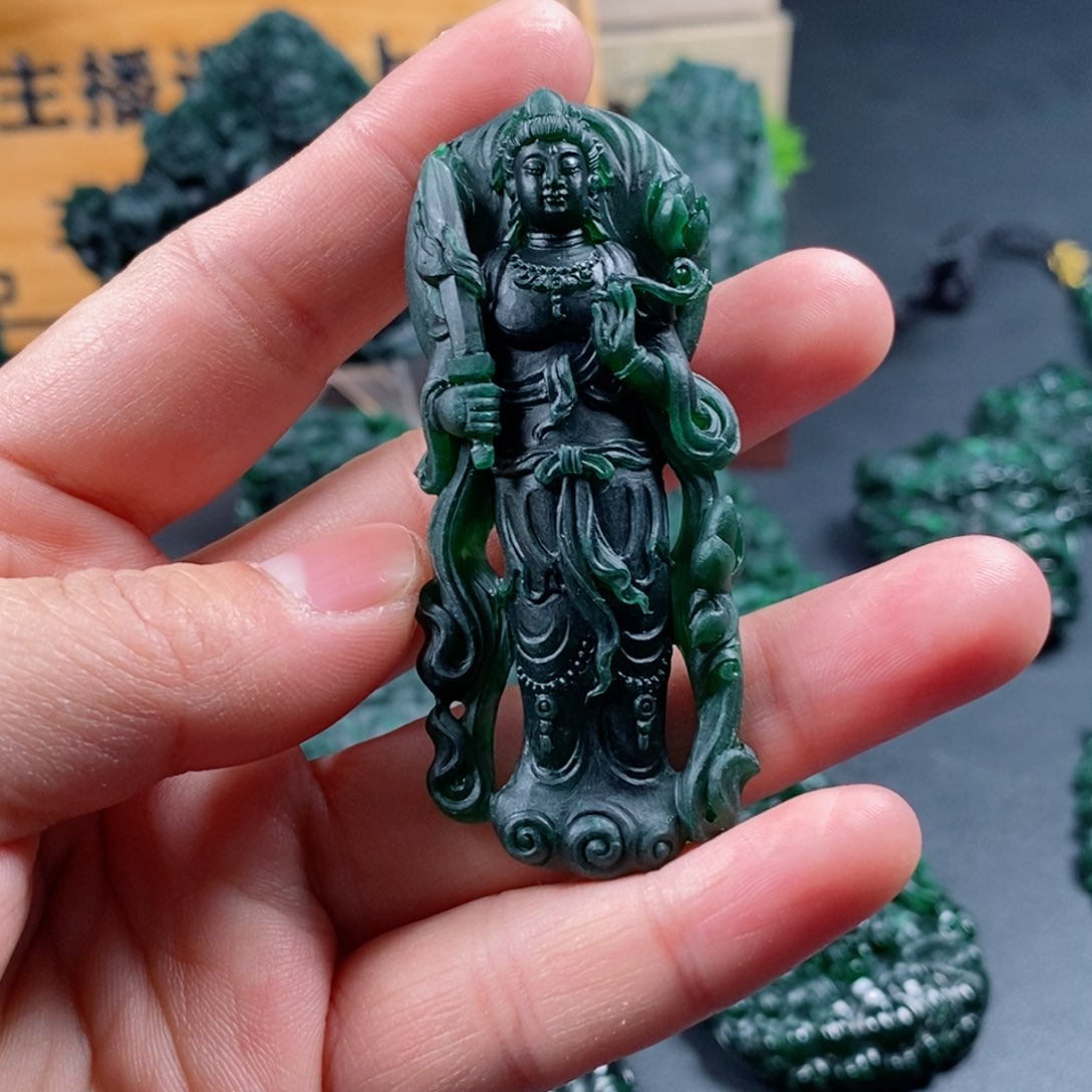 定制翡翠未镶嵌温*酒翡翠吊坠x
