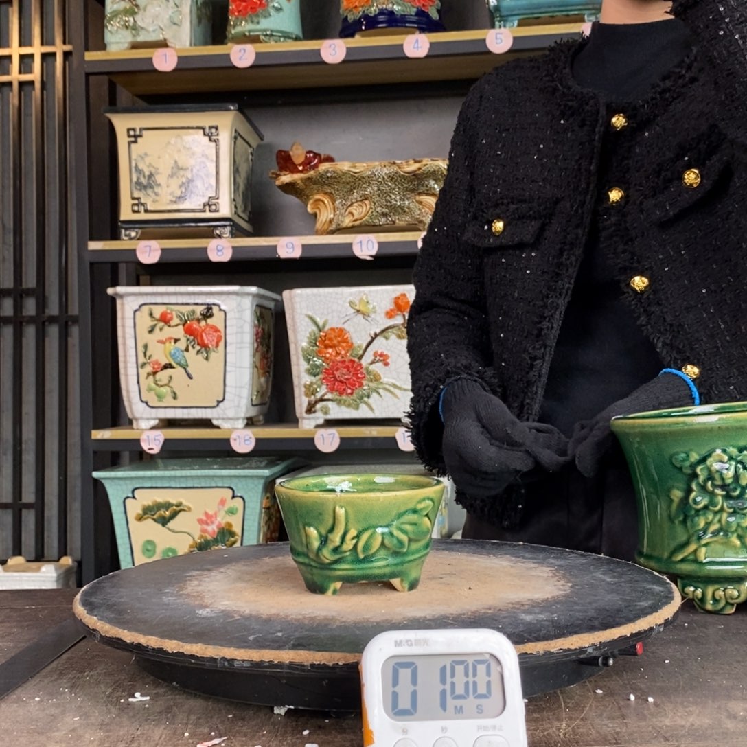 陶瓷开**?7小圆盆