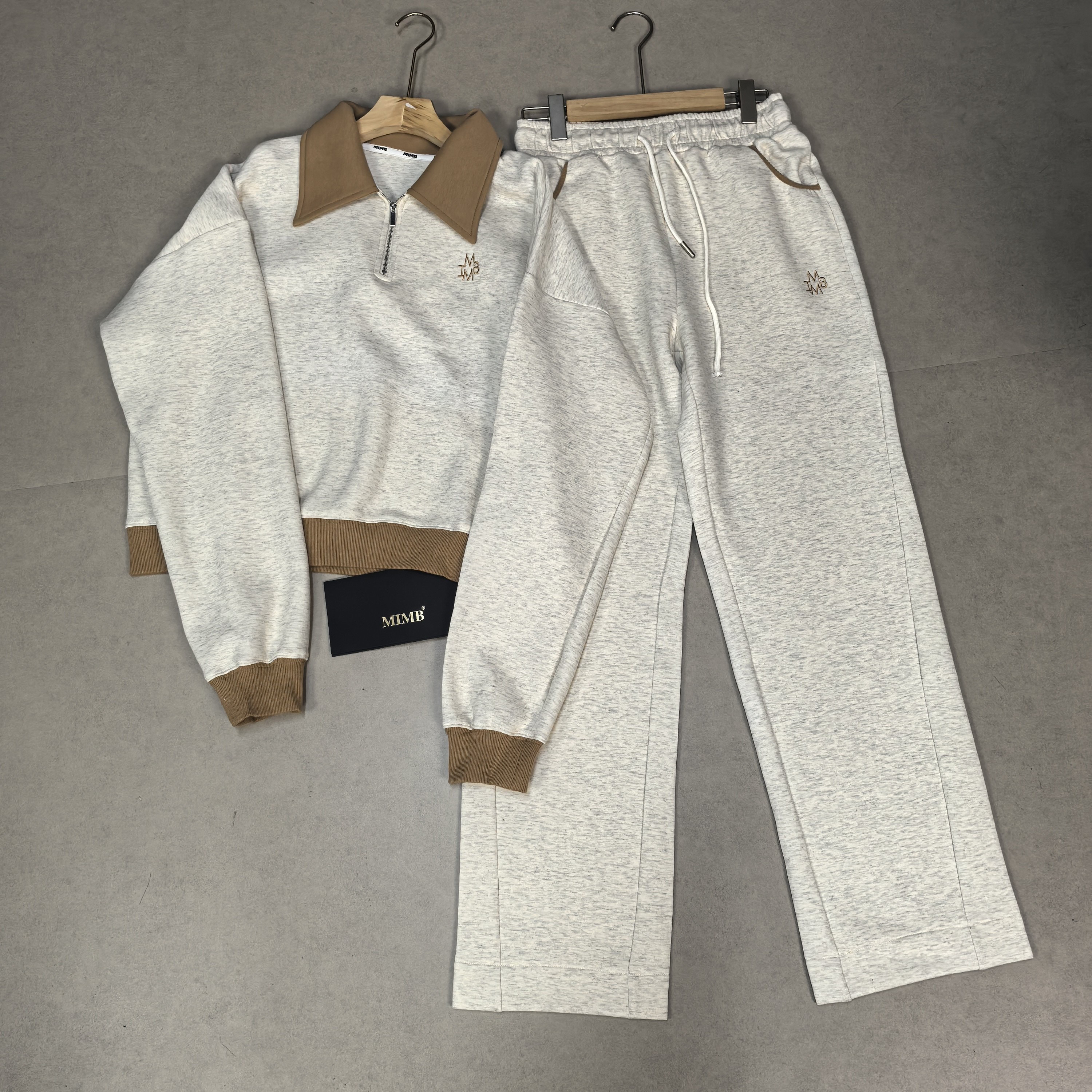MIMB买手店撤翻领半拉链套装