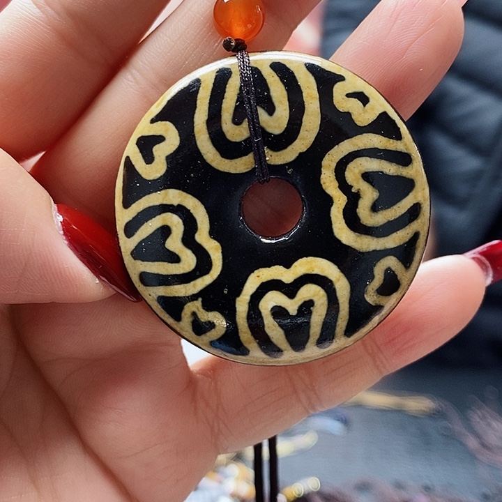 玛瑙/玉髓颈饰合金