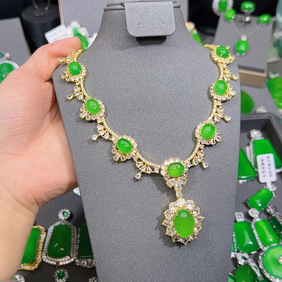 玛瑙/玉髓合金颈饰