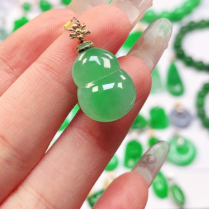 吊坠(不含链)18K金镶嵌翡翠