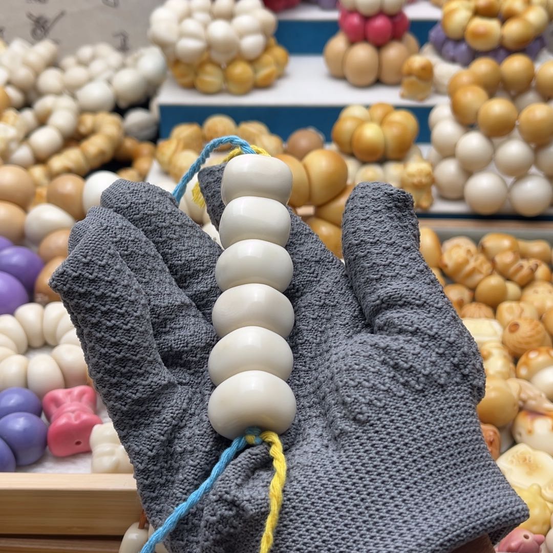 吊坠菩提根/象牙果