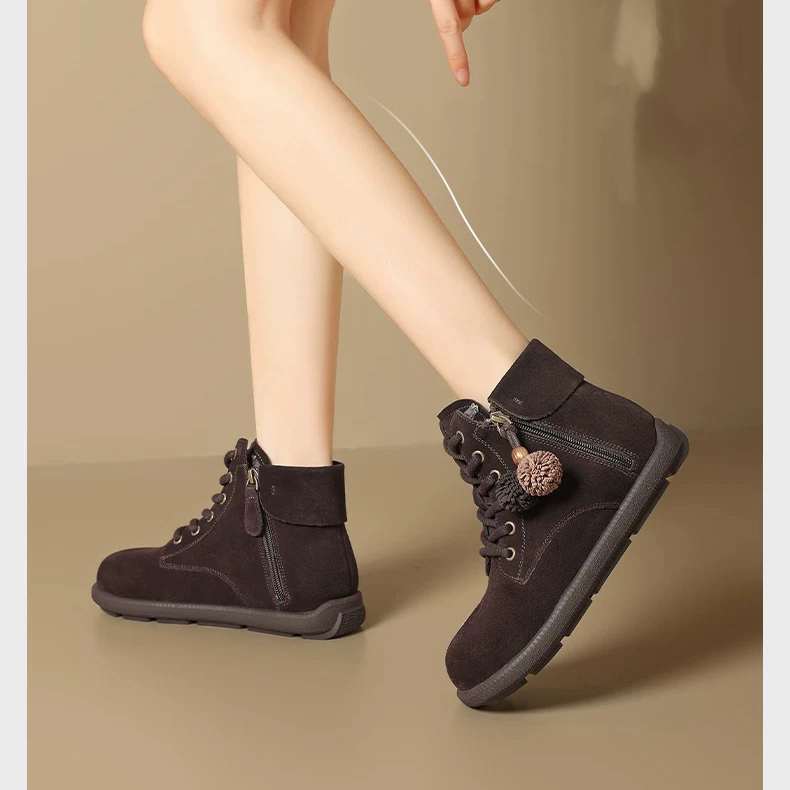 C9389  棕色  时尚秋冬气质低跟圆头女士短靴 马丁靴