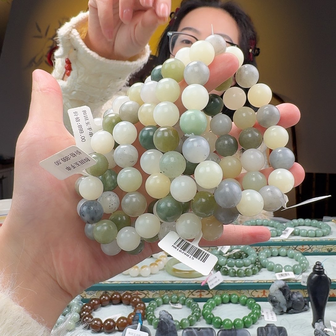 和田玉手串未镶嵌