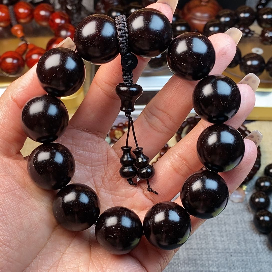 檀香紫檀（小叶紫檀）2.0多星