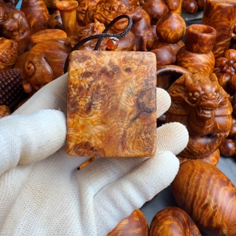 松木（琥珀木）无事牌