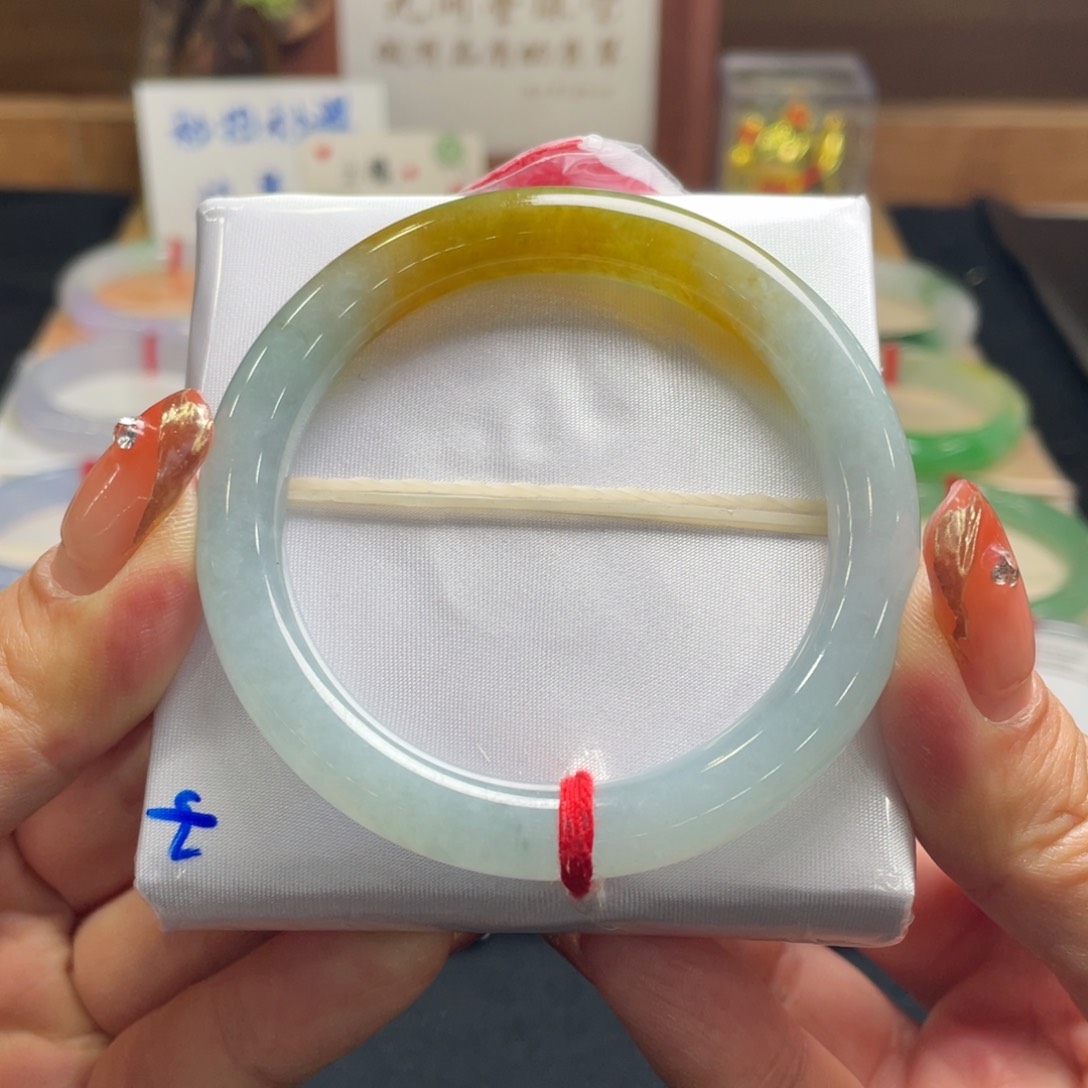 翡翠手镯未镶嵌S****g翡翠54圆条